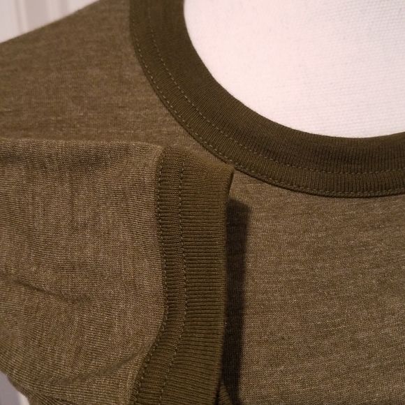 MOSSIMO ATHLETIC FIT ARMY GREEN TSHIRT. MEN'S SIZE SMALL, UNISEX SHIRT. - Picture 3 of 6